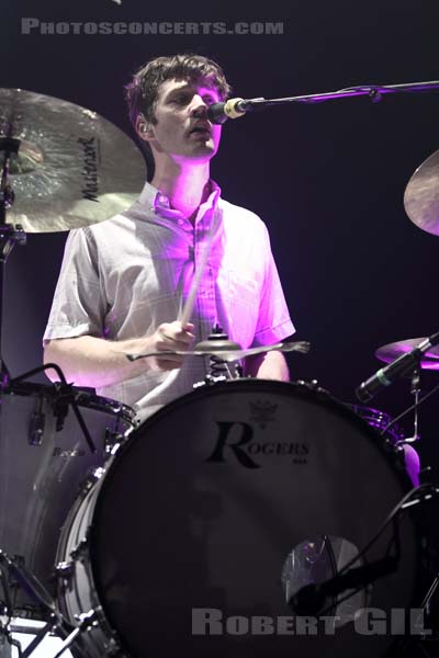 GRIZZLY BEAR - 2010-06-29 - PARIS - Olympia - 